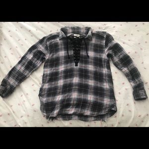 American Eagle purposely distressed flannel <3